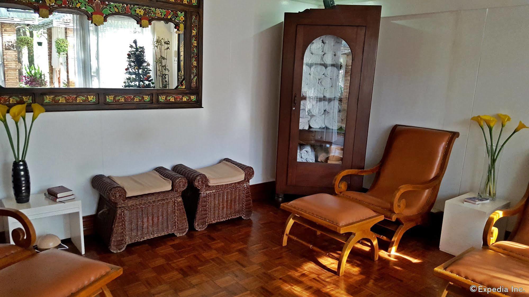 Bed and Breakfast La Casa Bianca Baguio City Екстер'єр фото