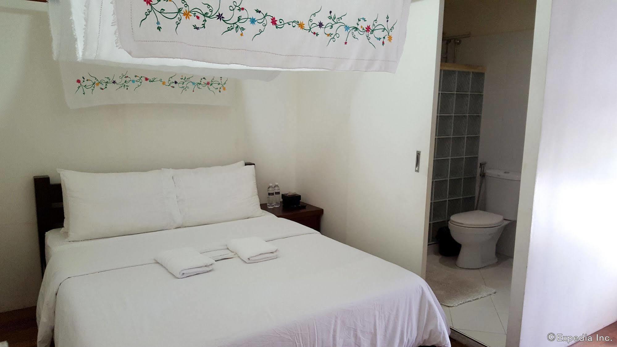 Bed and Breakfast La Casa Bianca Baguio City Екстер'єр фото